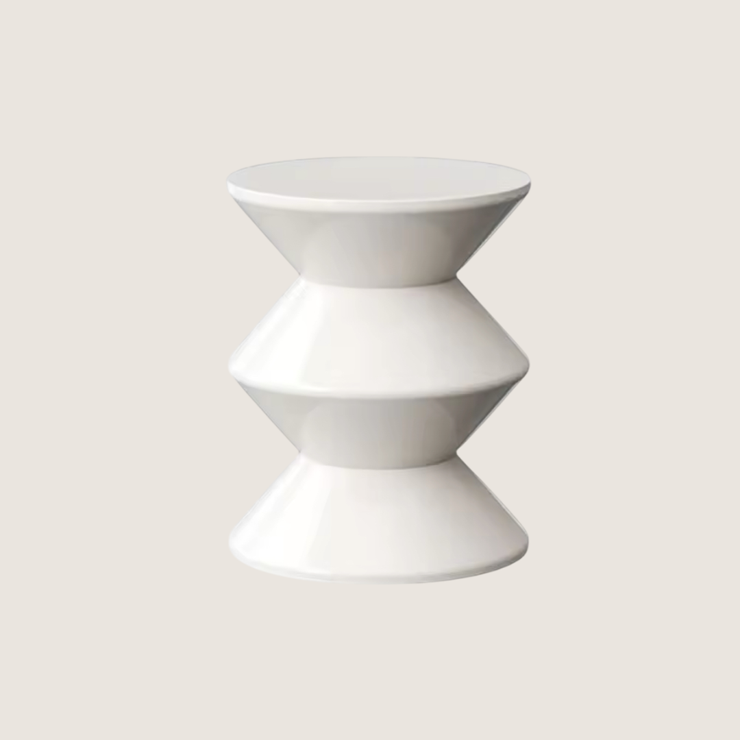 PLASTIC COFFEE TABLE