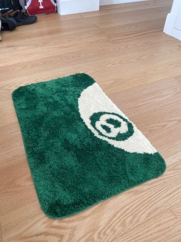 HORIZONTAL 8 BALL RUG