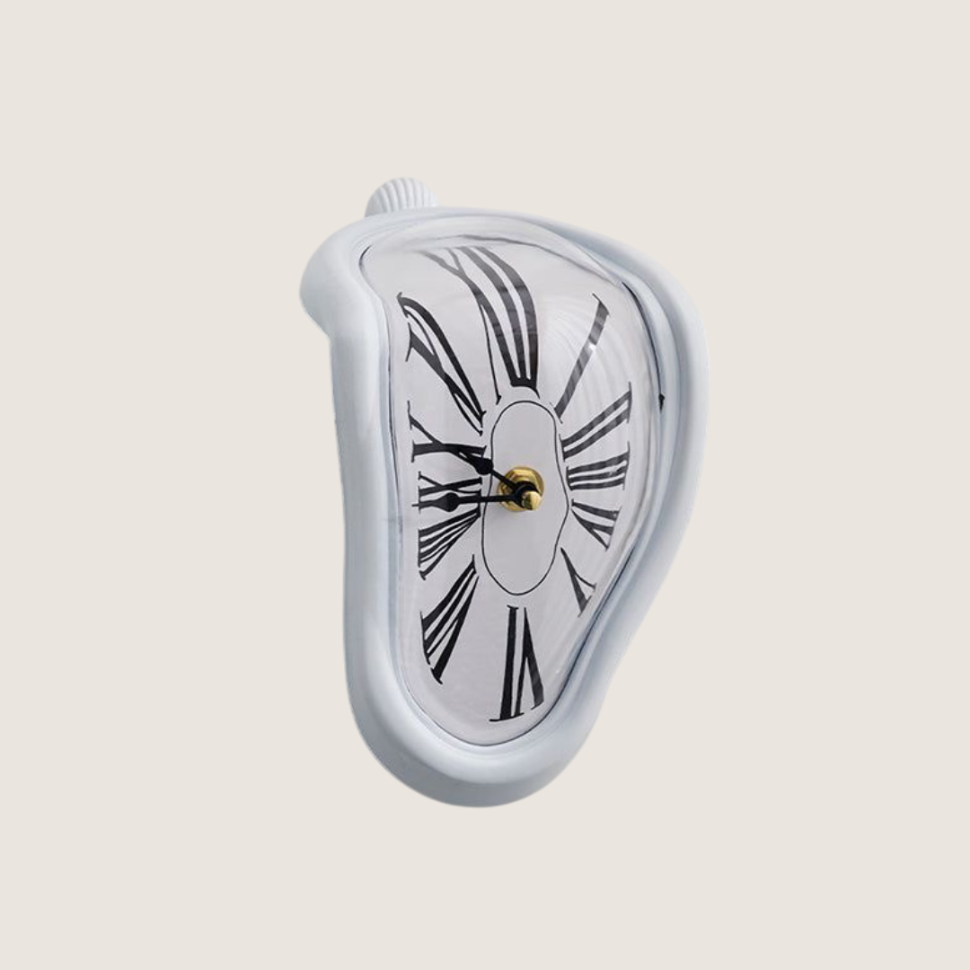 MELTING CLOCK
