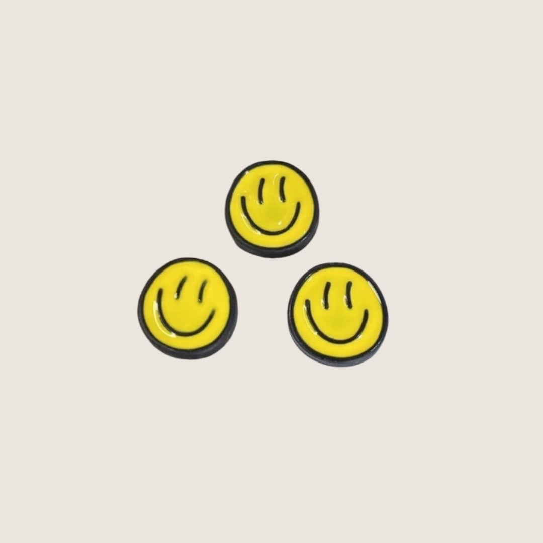 SMILEY FACE MAGNETS