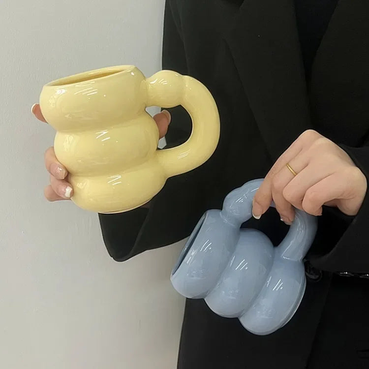 CERAMIC WAVY CUP
