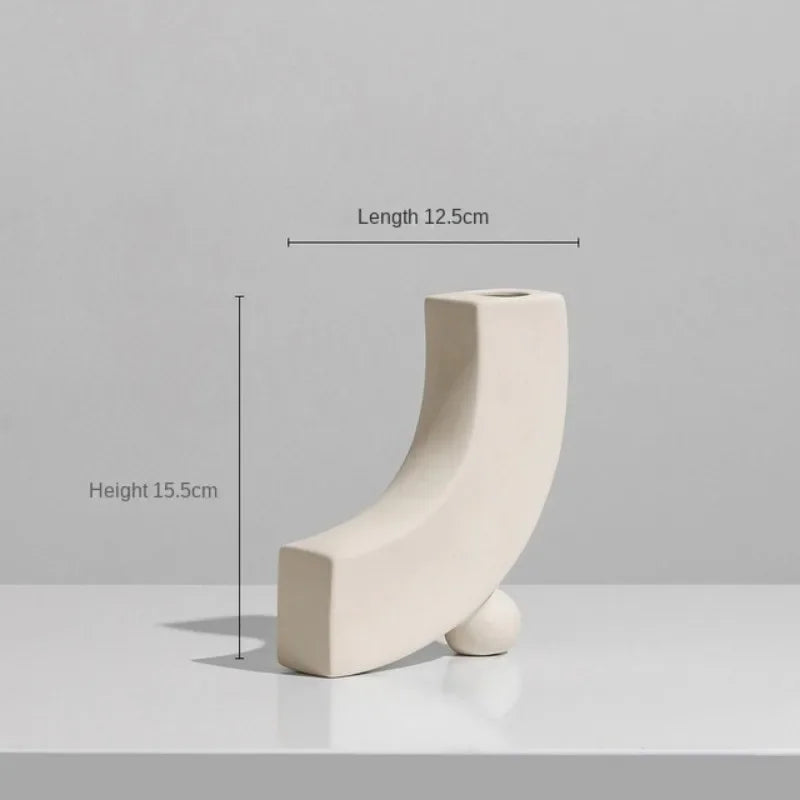 SCULPTURAL VASES