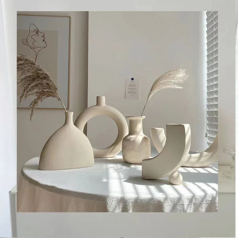 SCULPTURAL VASES